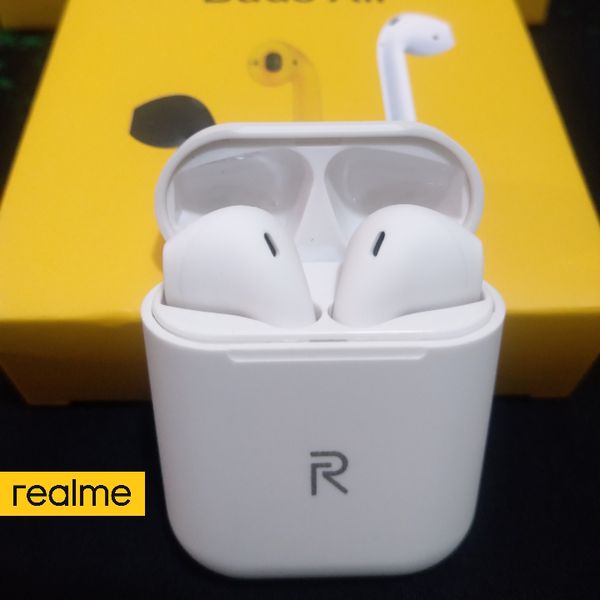 Realme wireless Bluetooth Headsets in-Ear Headphones - Headphone - Ear Phone