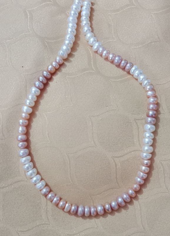 Button cut pearl Necklace