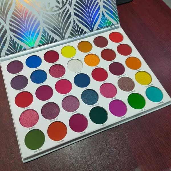 hawai eyeshadow palette