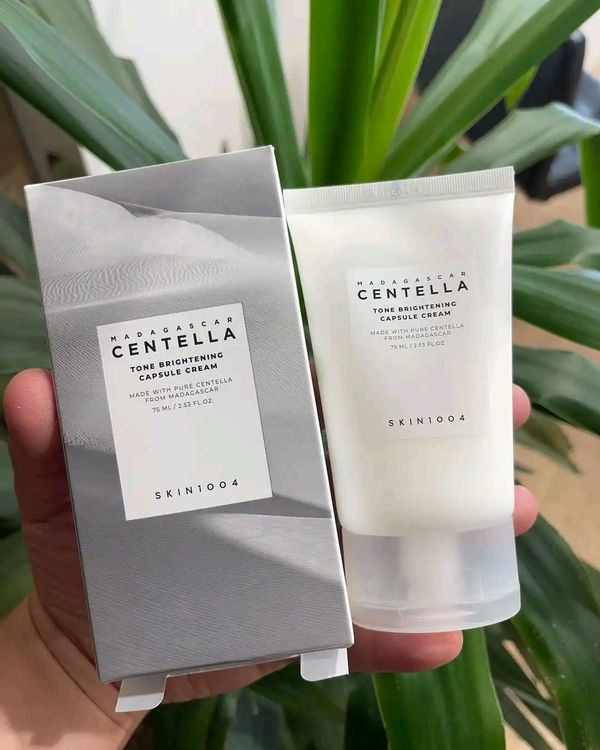 Madagascar Centella Tone Brightening Capsule Cream(75ml)