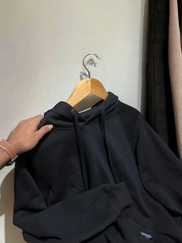 Black raglan sleeve hoodie-tendress