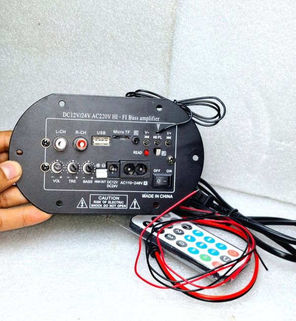 AC/DC Complete Amplifier TPA 2009 IC