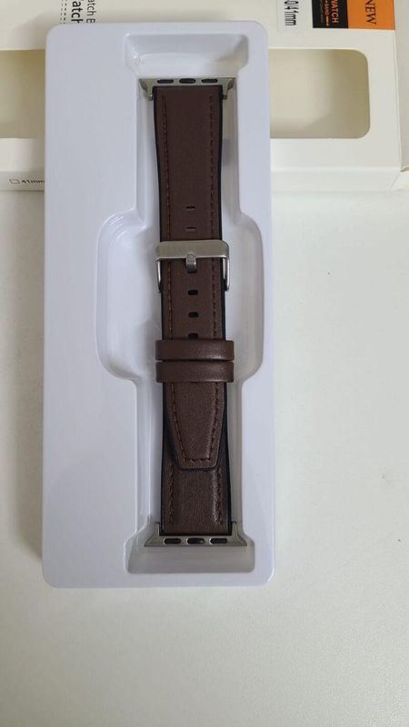 42/44/45/49mm Spigen Leather Strap For Smartwatch – Coffee Color