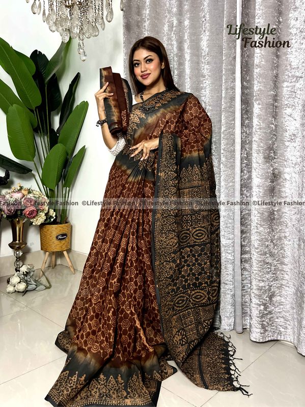 প্রিমিয়াম কোয়ালিটি কটন আরামদায়ক ভেজিটেবল বাটিক শাড়ি (LF-S25-92)