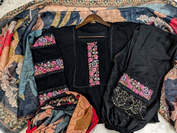 LUCKNOW DRESS CO-ORDS SET