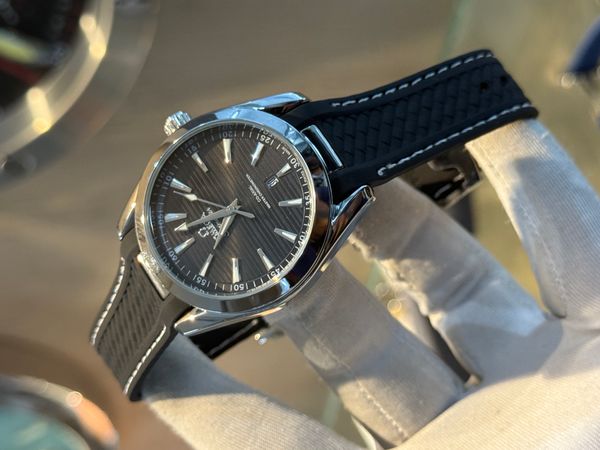 OMEGA AQUA TERRA BLACK