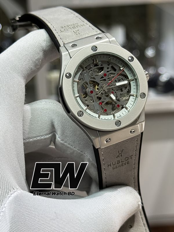 HUBLOT AUTOMOTIC GREY VELVET BELT RED STONE