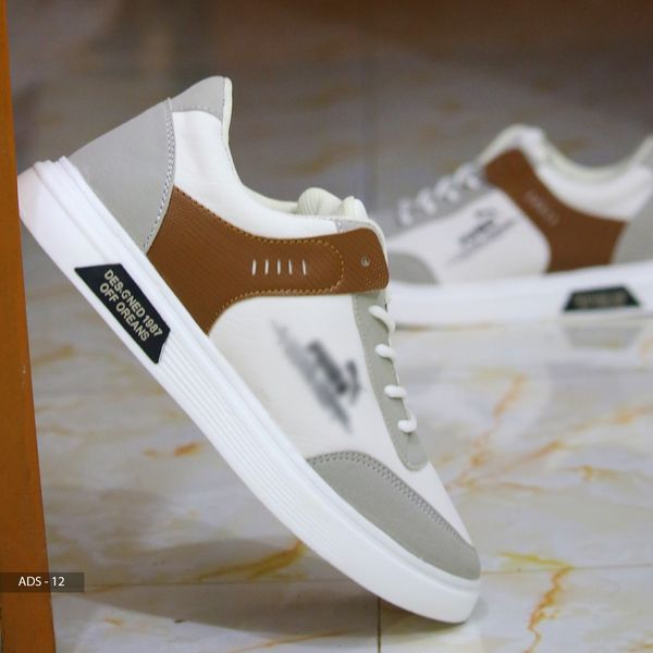 RetroFlex Classic Sneakers (ADS-12)