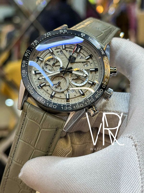 TAG HEUER 100 M GREY BELT GREY DIAL