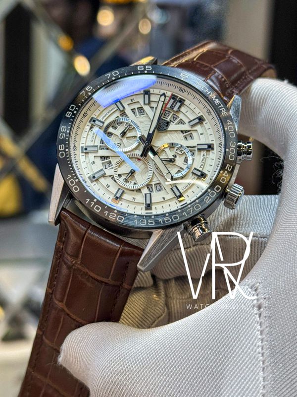 TAG HEUER 100 M BROWN BELT WHITE DIAL
