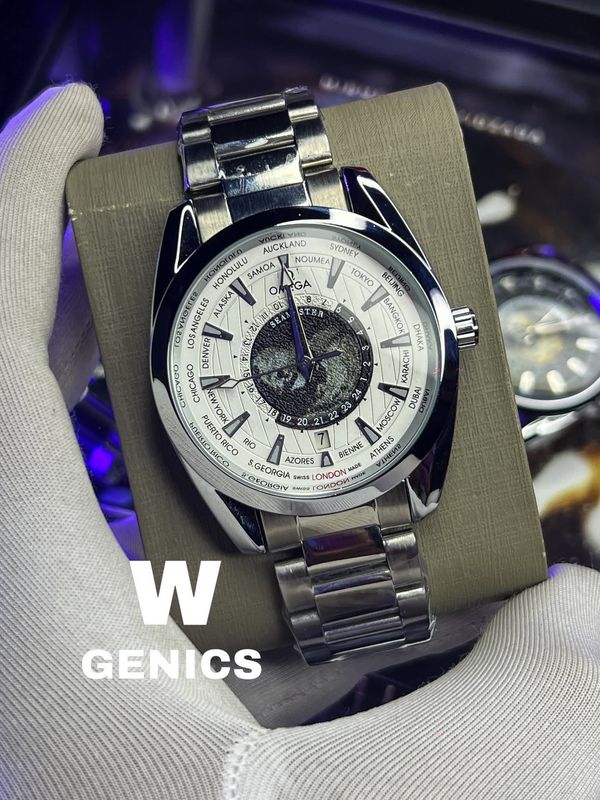 Omega Worldtimer Automatic Chain White