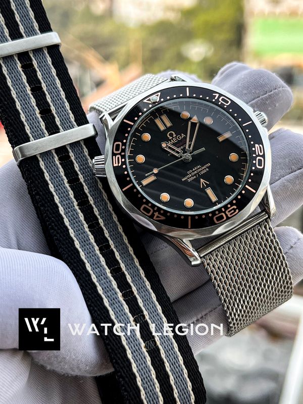 OMEGA 007
