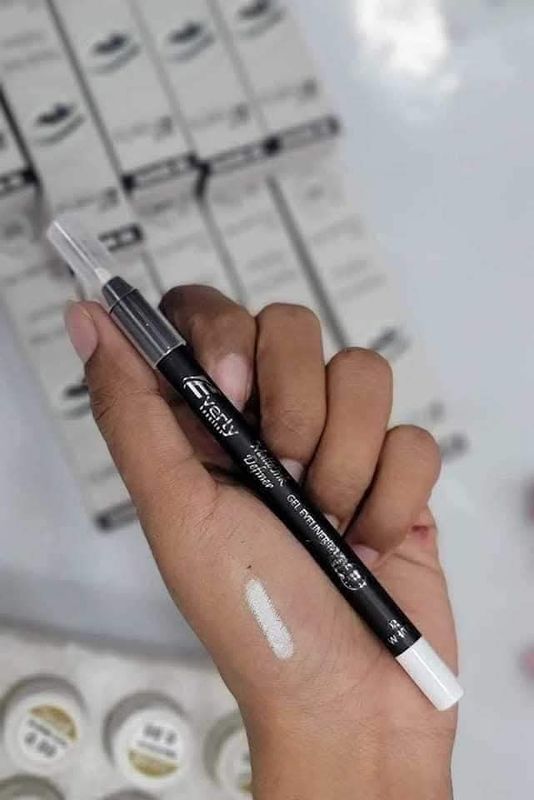 everly white kajal