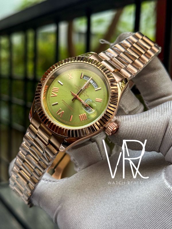 ROLEX DAYDATE RG CHAIN GREEN APPLE DIAL
