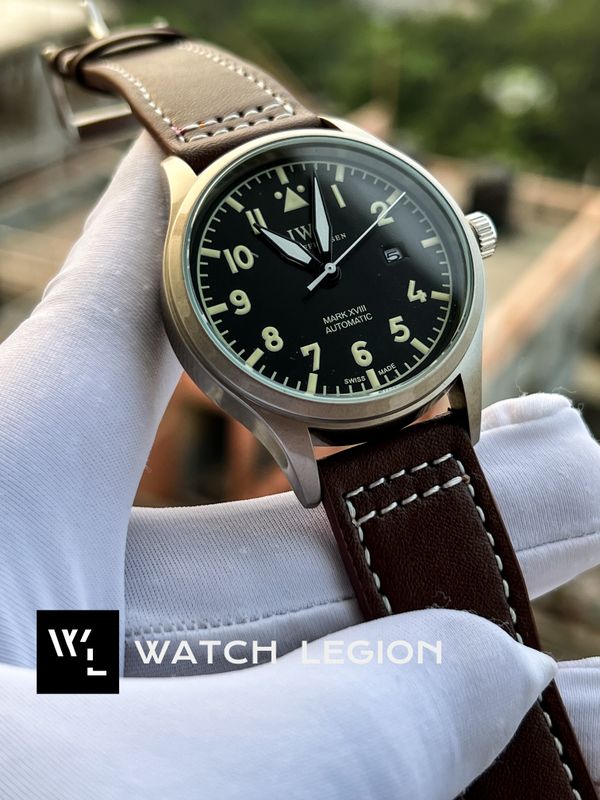 IWC SWEEP MOVEMENT BROWN BELT