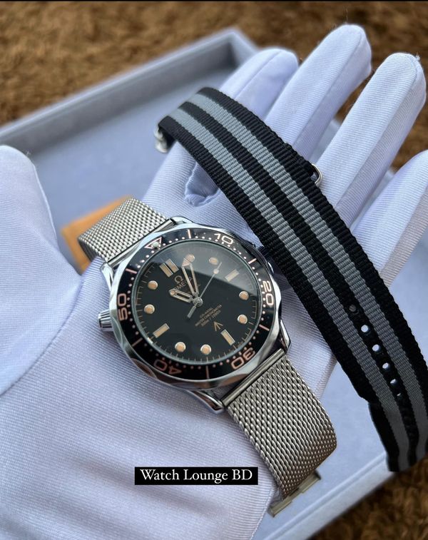 Omega 007 Swift movement with nato strap
