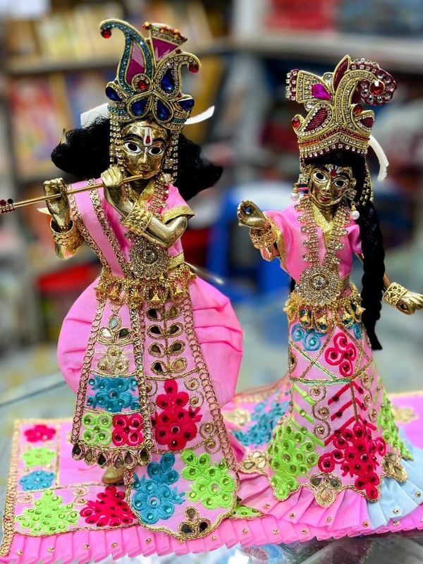 রাধামাধব সম্পূর্ণ সেট এক ফুট