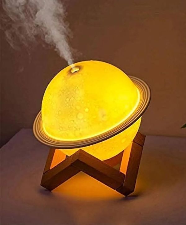 Portable Colorful Ambient Light Planet Humidifier 200ml .
