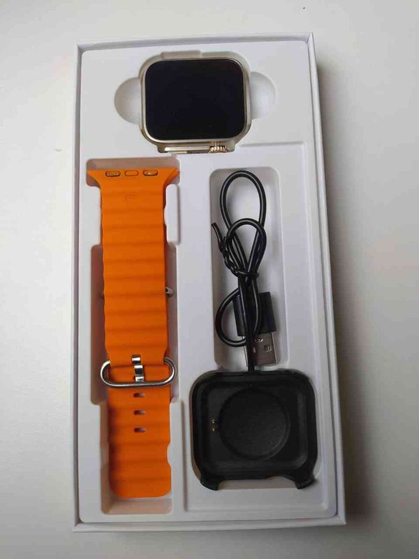 Z66 Ultra Series 8 Smart Watch- Orange Color - Image 4