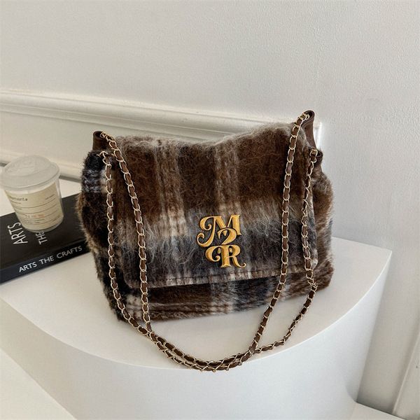 Woolen Shoulder Bag