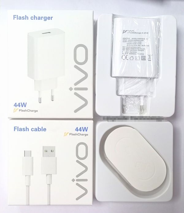 vivo 44W 2.0 Flash Charge Fast Charger Type C Data Cable & Adapter