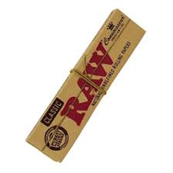 RAW Brand unbleached rolling papers – Classic Connoisseur 1 1/4 king size + tips
