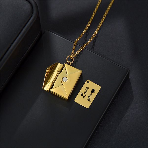 Love latter necklace