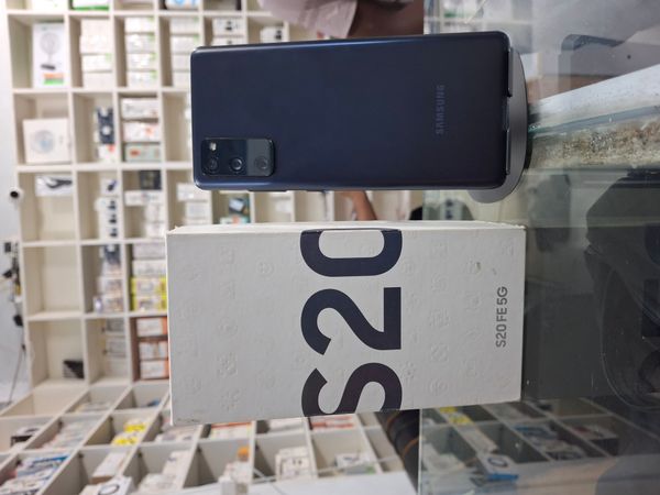 S20 FE 5G (Used)