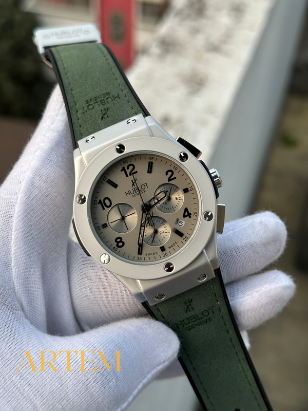 Hublot Geneve Chronograph Green strap AA