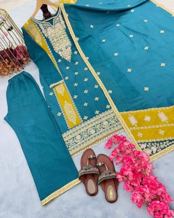 Indian Moslin Ambrodari 3 pieces - Image 3