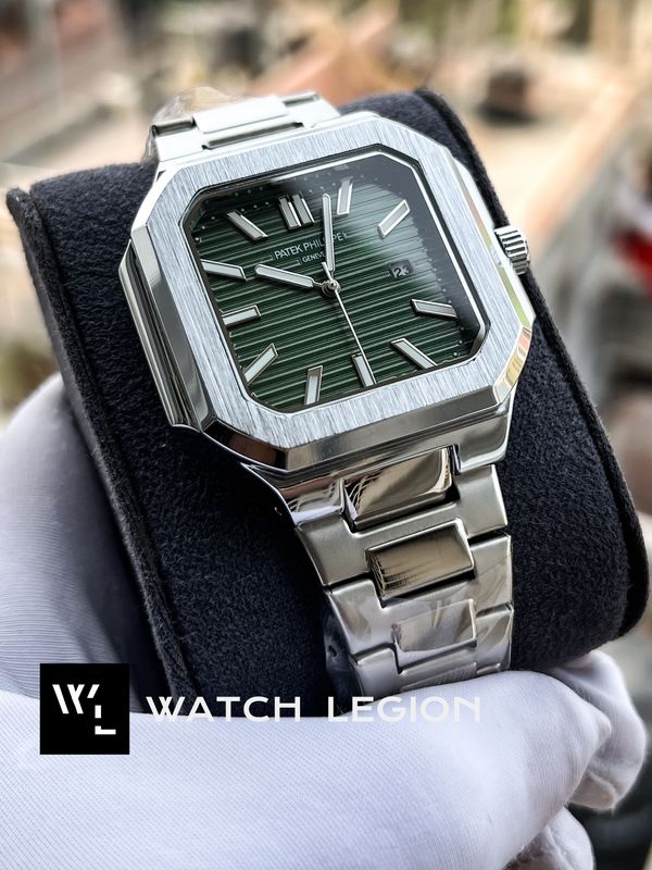 PATEK CUBITUS GREEN SWEEP MOVEMENT