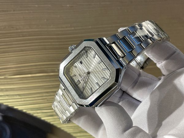 PATEK CUBITUS WHITE SWEEP MOVEMENT