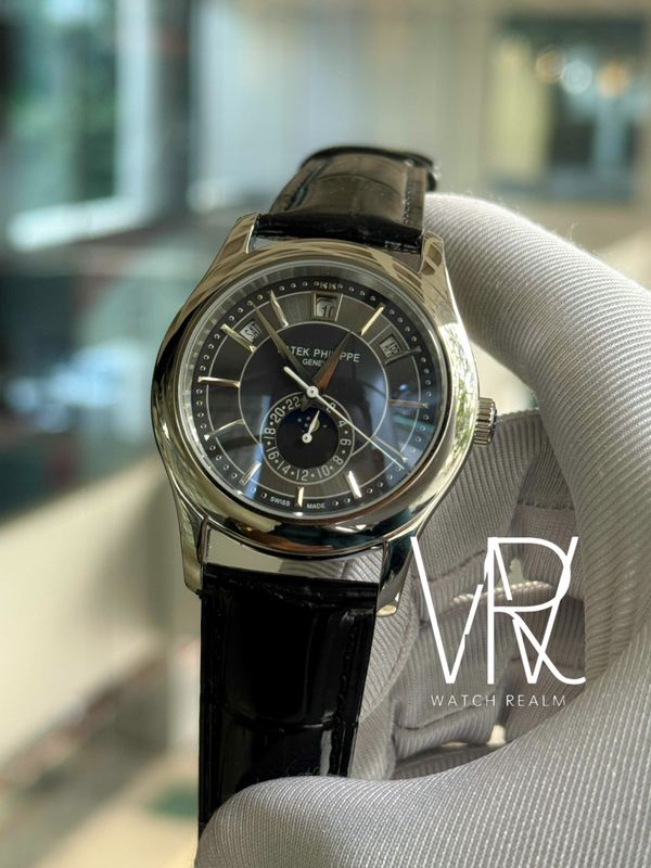 Patek Philippe Annual Calendar Moonphase-Black