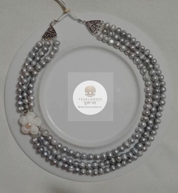 Exclusive 3 Layer Ash Pearl Necklace