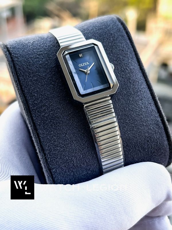 OLIYA BLUE