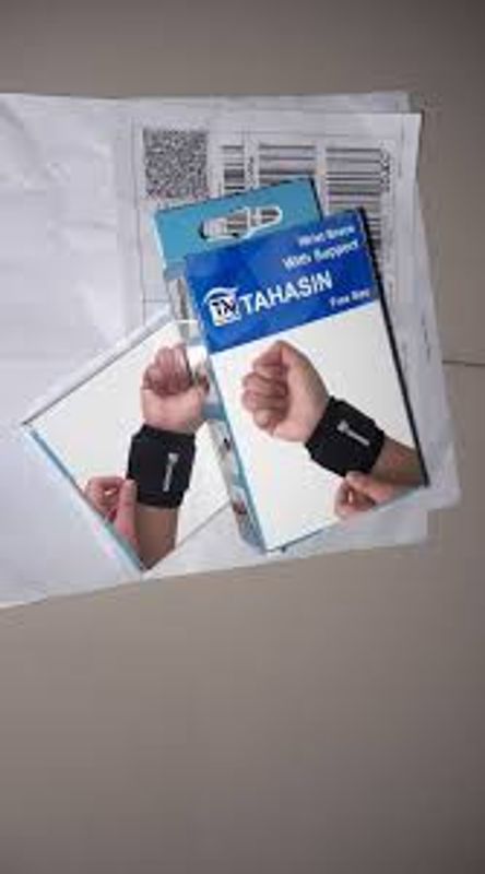 Wrist Support - Provides Stability And Comfort For Wrists During Workouts And Activities - Pack Of 1 In Black Color