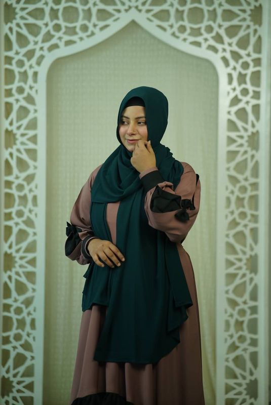 Daimond jorjet hijab