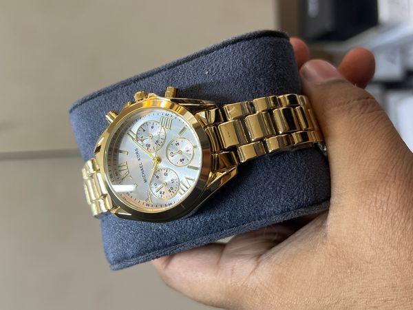 MK GOLD WHITE LADIES