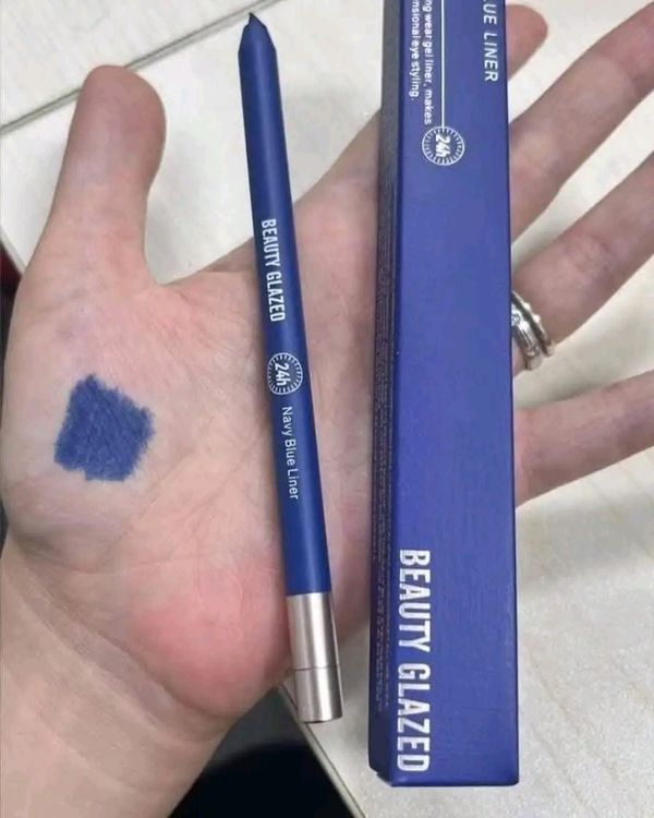 Beauty Glazed 24H pure blue Kajal liner