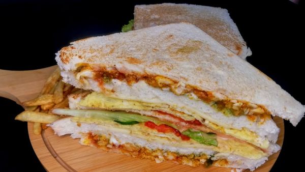 Dual Bite Sandwich(2 Pcs)