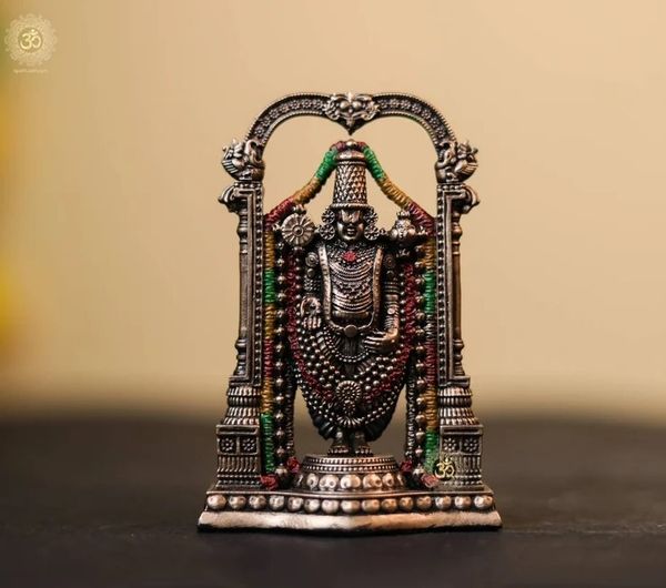 Tiruputi Balaji Idol