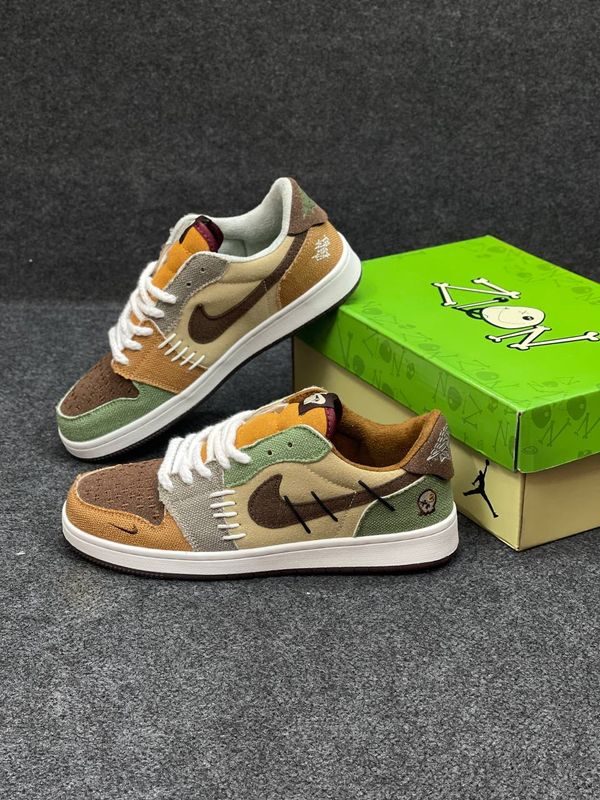 Nike SB Dunk Low x Zion - Man Shoes