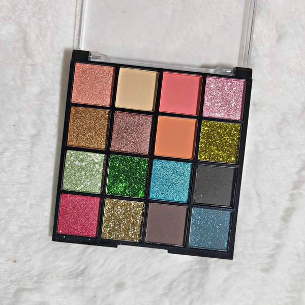 16 Color Eyeshadow Palate Available in stock Inbox for order - Image 3