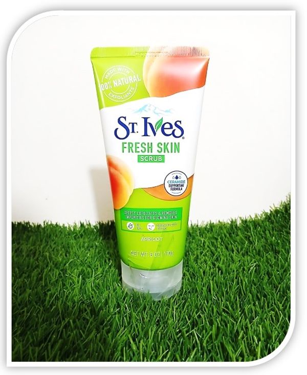 St. Ives Fresh Skin Apricot Scrub 170 g