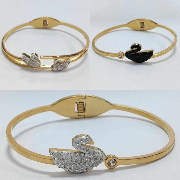 Swan braclet