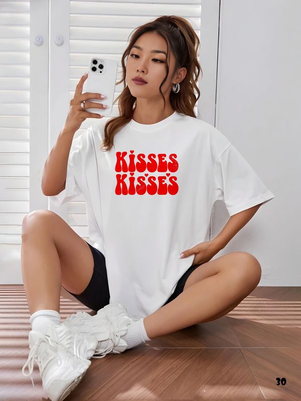 Kisses Kisses T-shirt - 30