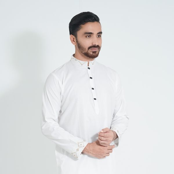 প্রিমিয়াম কোয়ালিটির এ্যাম্বডারী পাঞ্জাবি