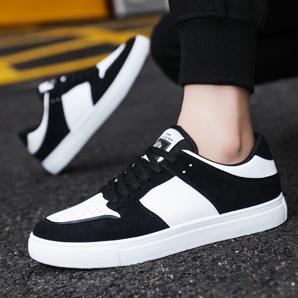 Premium White and Black Sneakers(ADS-35)