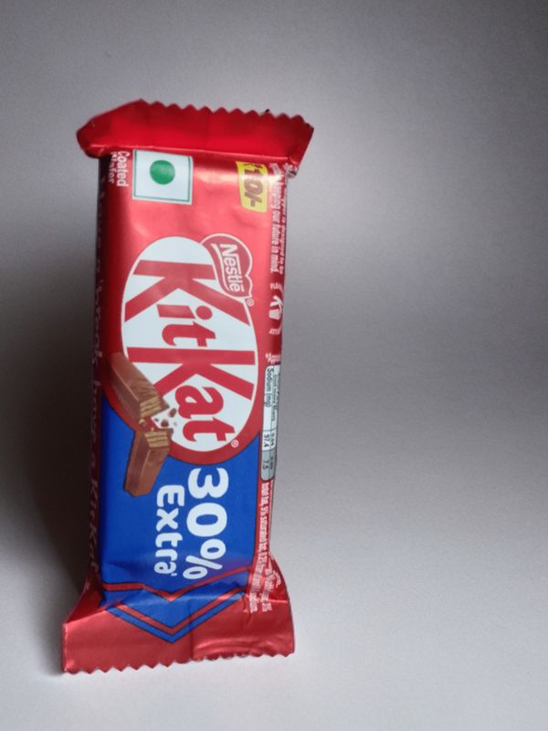 Kitkat 2 Finger (Big)- (42 Pcs)