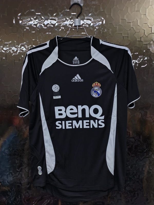 Real Madrid 2006/07 3rd kit